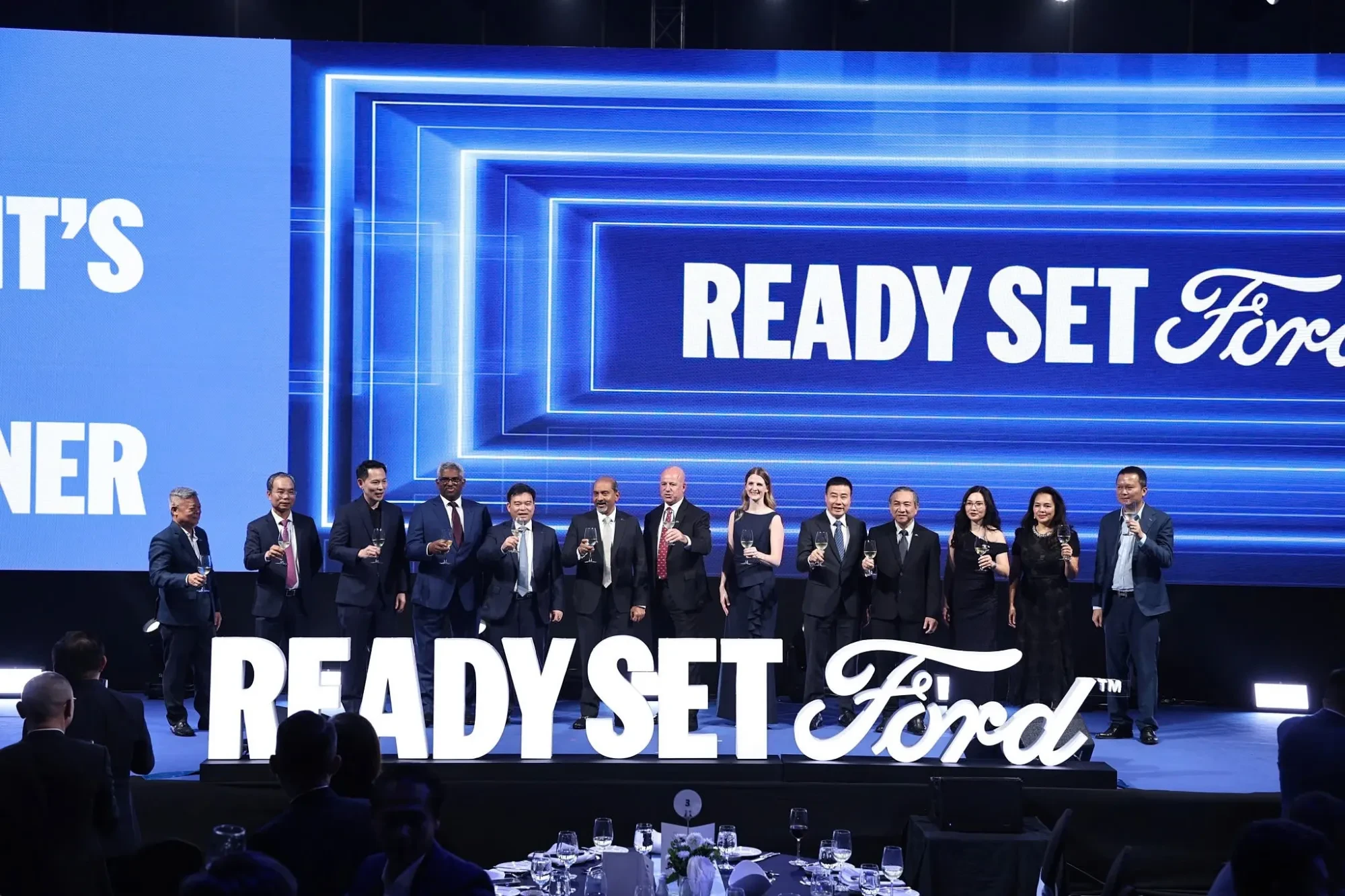 Đội ngũ Ford Đồng Nai