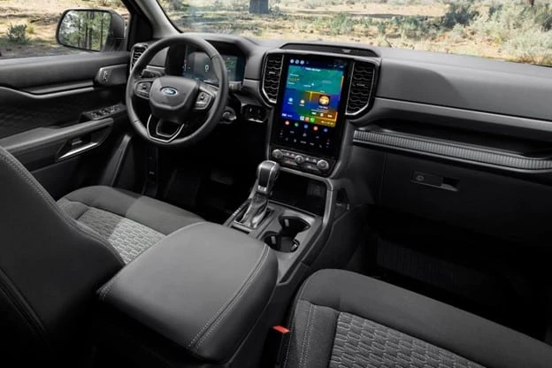 Nội thất ford ranger 2024