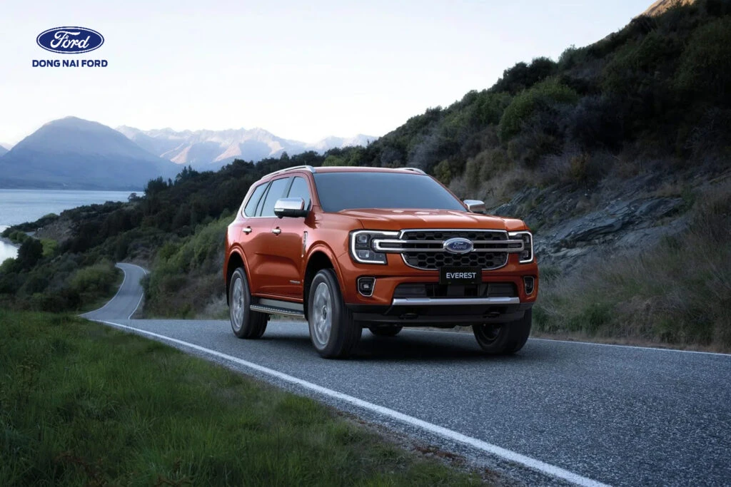Đ&aacute;nh gi&aacute; tổng quan về Ford Everest Titanium