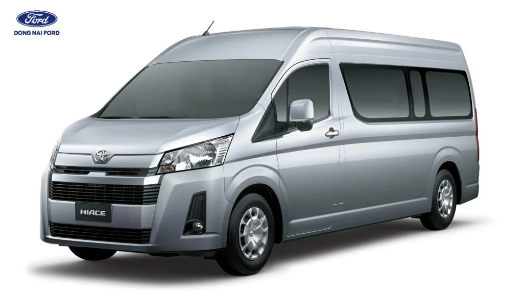 D&ograve;ng xe 16 chỗ đời mới Toyota Hiace