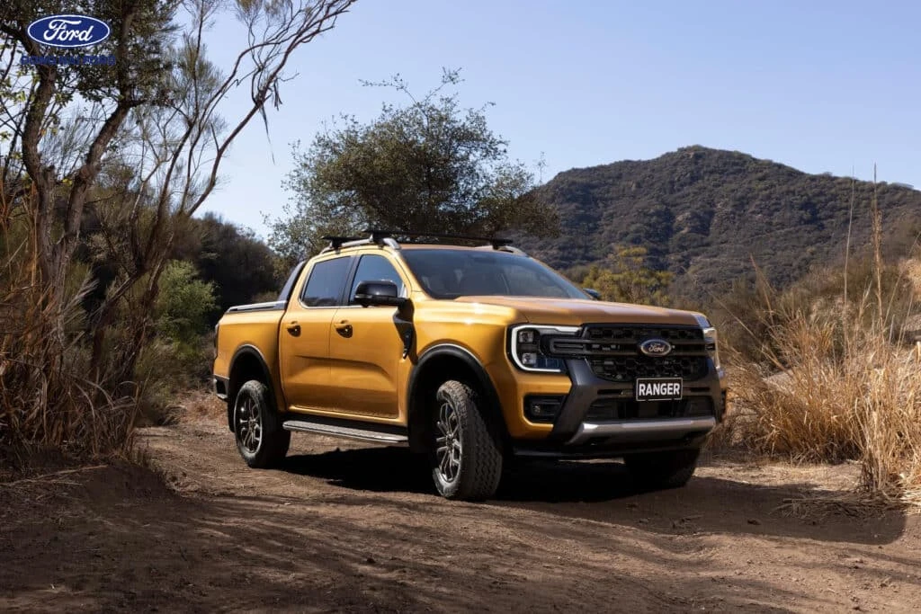 Dòng xe Ford Ranger XLS 2.0L AT 4×4