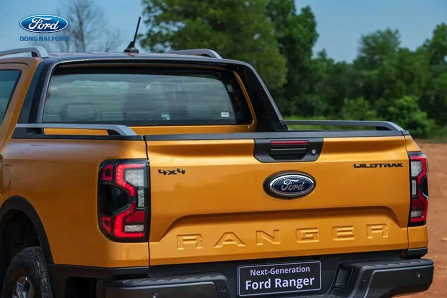 duoi-ford-ranger-2023