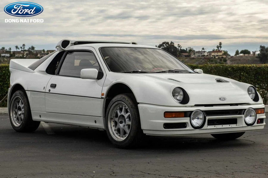 Ford-RS200