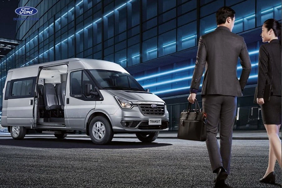 ford-transit-2022-moi-nhat