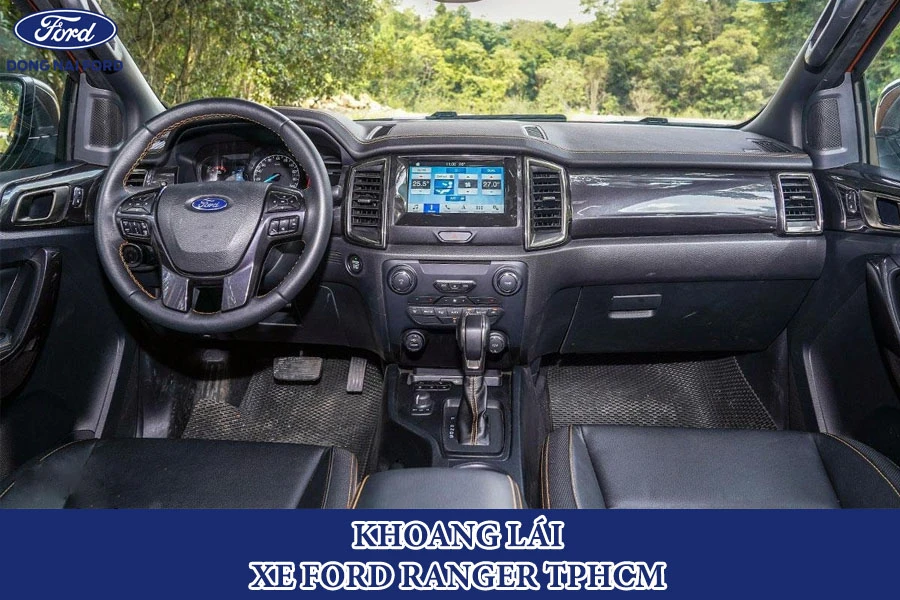 khoang-lai-xe-ford-ranger-tphcm