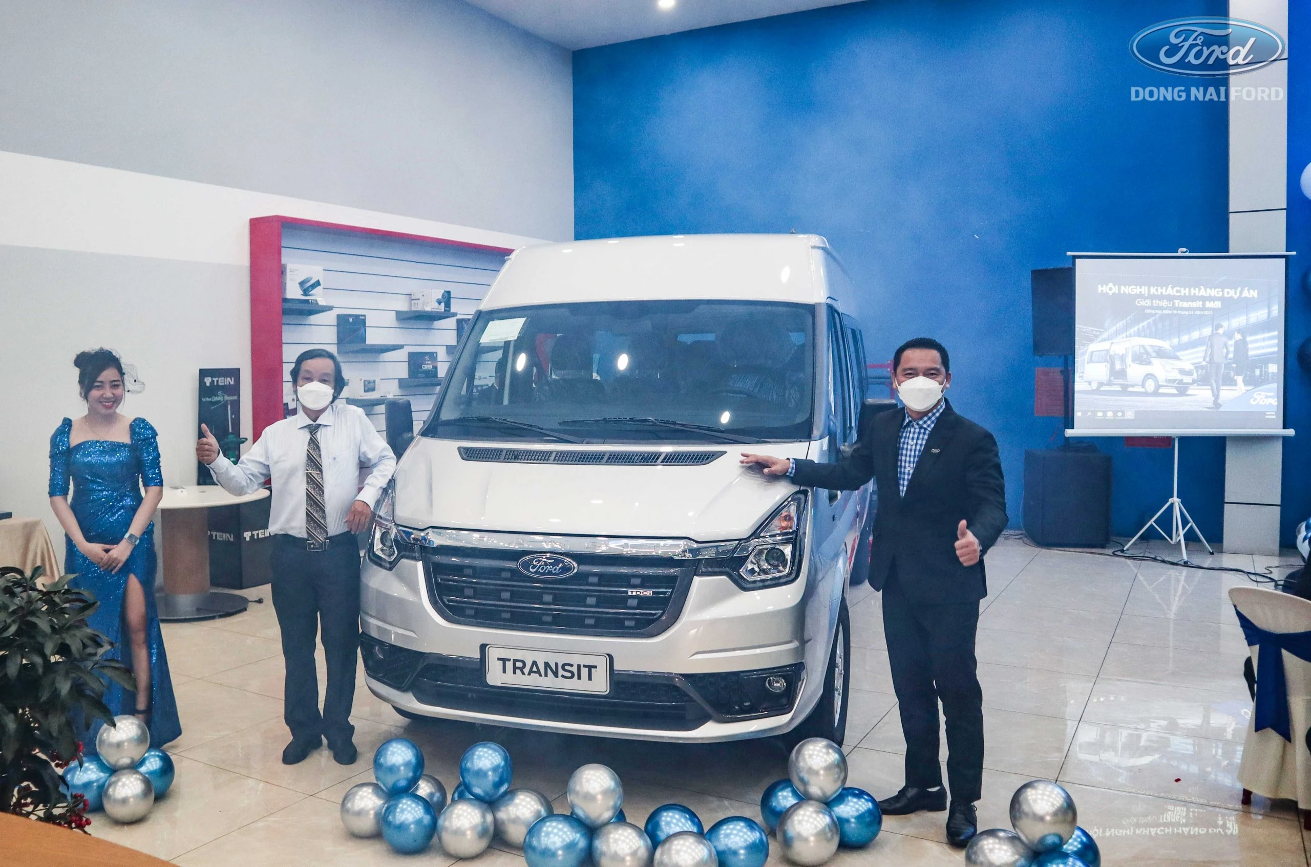 Lễ Ra Mắt Ford Transit 2022 Tại Đồng Nai Ford
