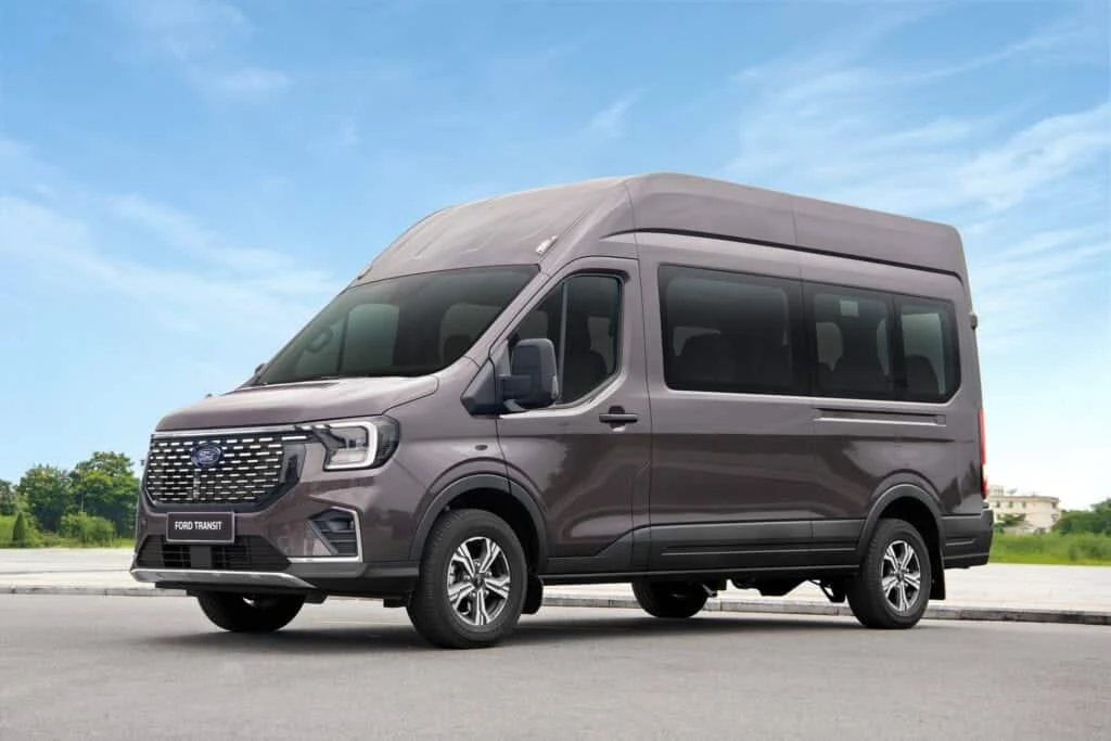 Ford Transit Premium 16 chỗ