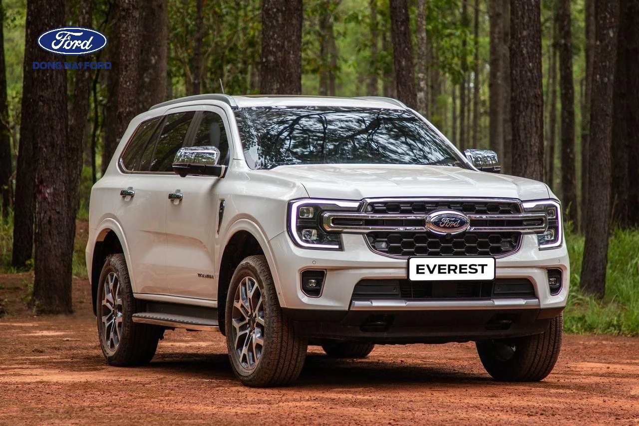 T&iacute;nh năng xe 7 chỗ gầm cao gi&aacute; rẻ Everest Titanium
