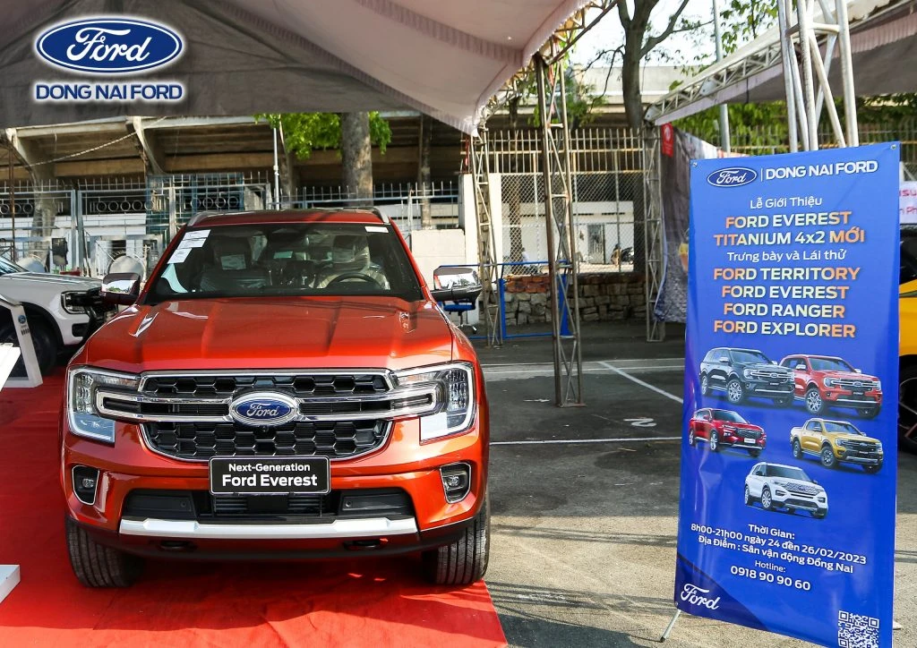 xe-ford-everest