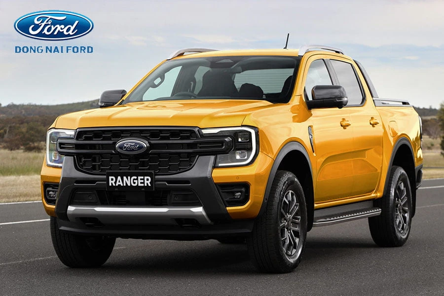 xe-ford-ranger-wildtrak-5-cho-ngoi
