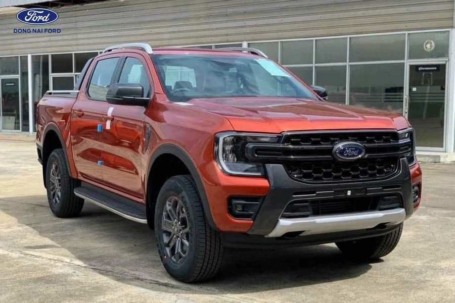 xe-ford-ranger-lam-dong