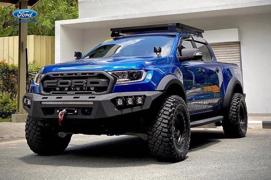 xe-ford-ranger-raptor-do-mau-xanh