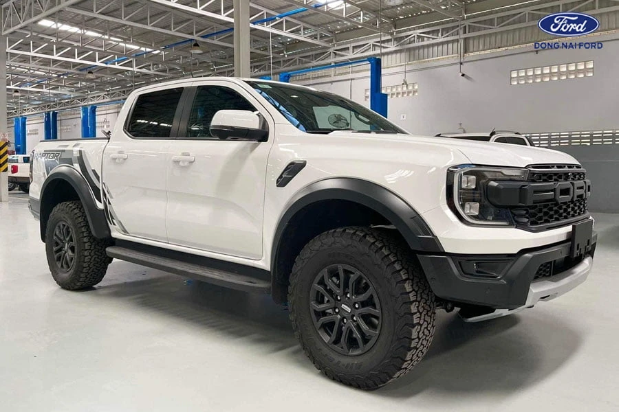xe-ford-raptor-vung-tau-cao-cap
